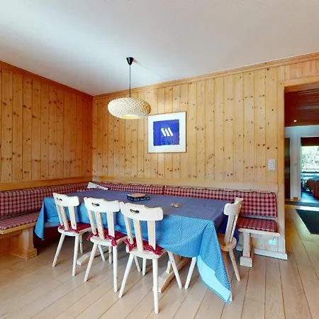 Beautiful In The Center Of With A Large Balcony Apartman