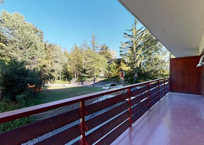 Apartman Beautiful In The Center Of With A Large Balcony